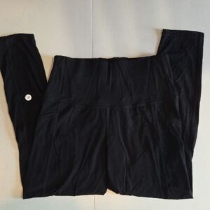 Sleek Black High-Waist Leggings